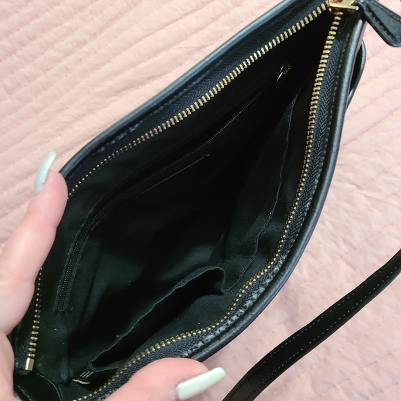 Coach Side body Purse - Picture 3 of 4